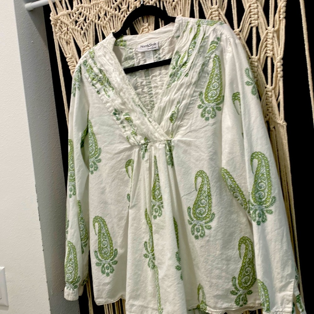 NorthStyle Blouse